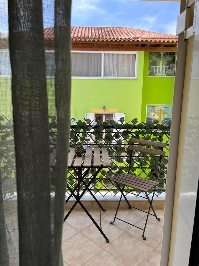 Kleio'S Apartment Lixouri Exterior photo